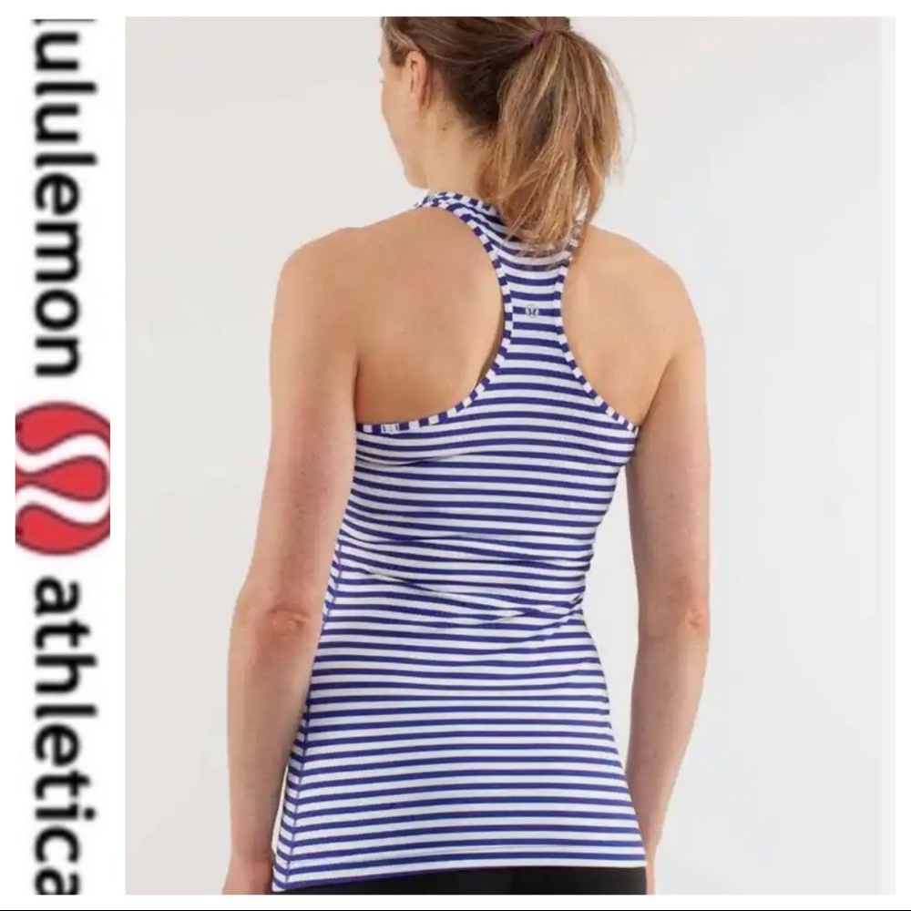 💕SALE💕 Lululemon Blue Striped Razorback Tank Top - Picture 2 of 7